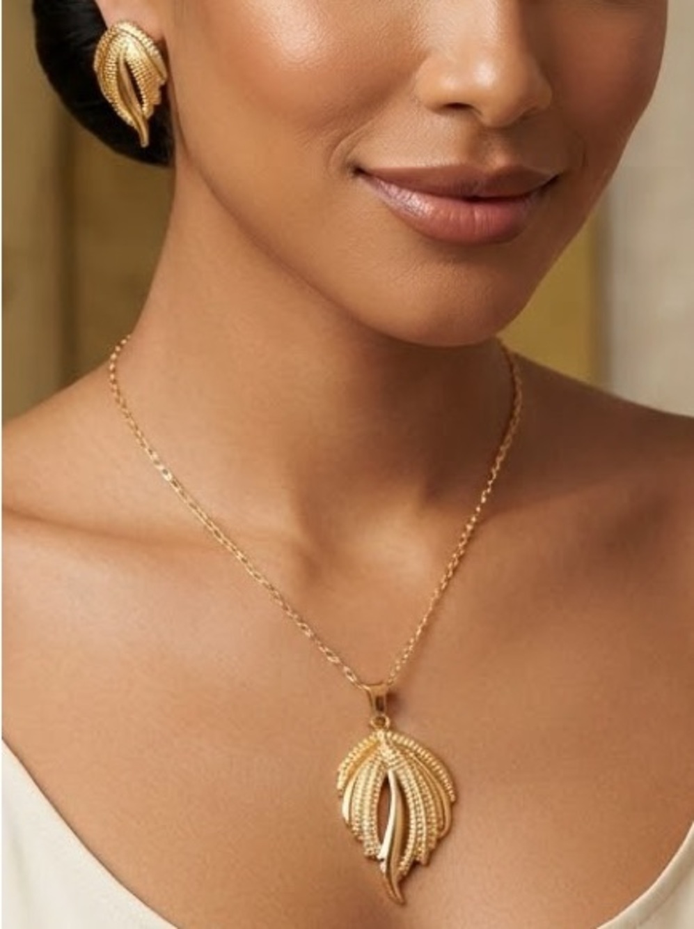 Gold Leaf Stainless Steel Necklace & Earring Set!